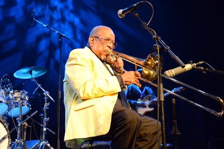 02.11.24 Fred Wesley and the new JBs 1.JPG